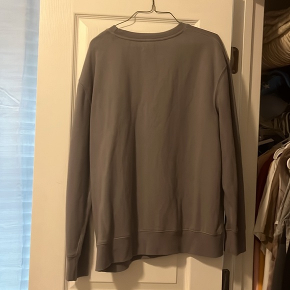 Walt Disney World Sweatshirt - Picture 5 of 5